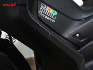 YAMAHA X-MAX 125
