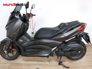 YAMAHA X-MAX 125