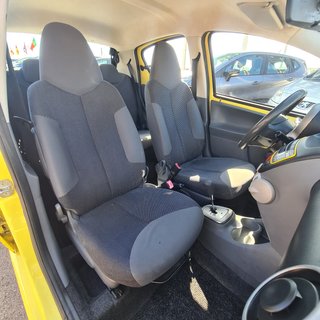 Peugeot 107 1.0i AUTOMÁTICO