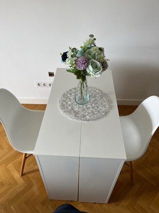 Mesa de comedor extensible blanca