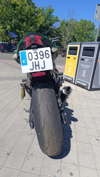 Kawasaki Z800 ABS 2015 Negra/Verde