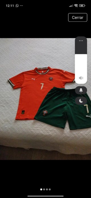 Conjunto fútbol CR7 Talla 28