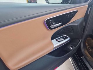 Mercedes-Benz E220D AMG - 2024