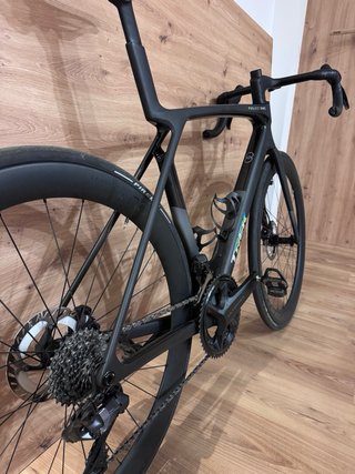 Trek Madone Gen 8 SLR 7 ML, comprada 06/2026