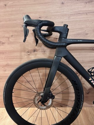 Trek Madone Gen 8 SLR 7 ML, comprada 06/2026