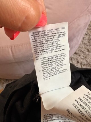 T-shirt nera Versace taglia 44