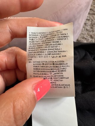 T-shirt nera Versace taglia 44