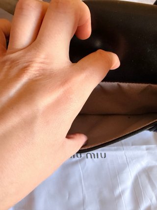 Bolso Miu Miu Negro Elegante