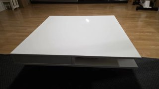 Mesa de centro baja blanca moderna