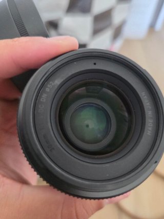 Objetivo Sigma 30mm 1:1.4 DC DN ø52 Montura E