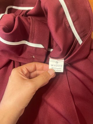 Pantalón de vestir burdeos