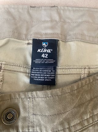 Pantalones cortos KUHL verde oliva