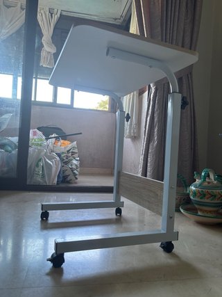 Mesa Auxiliar Cama Ruedas