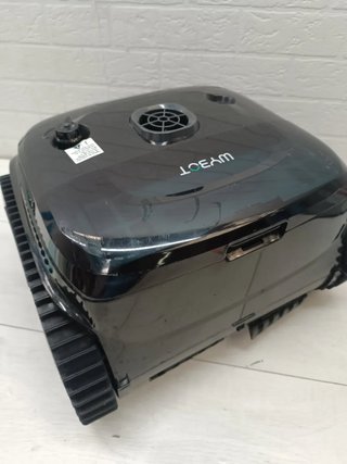 Robot Limpiafondos WYBOT C2V AI