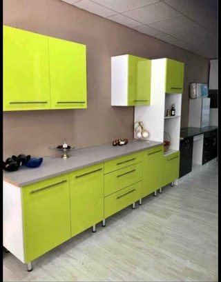 Muebles de Cocina Blancos y Negros