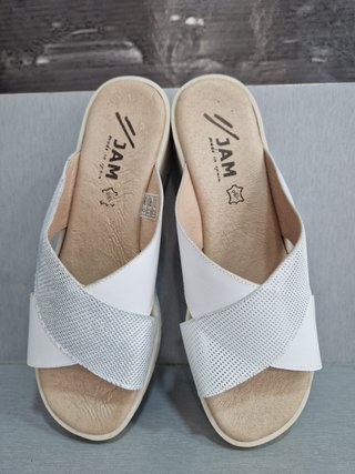 Sandalias piel nuevas T.38
