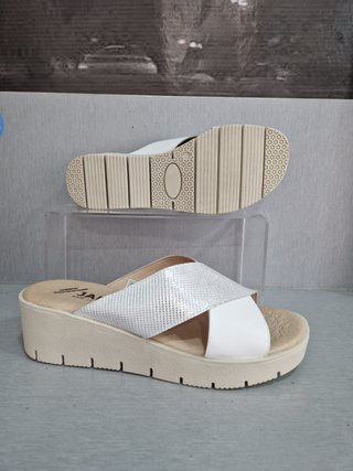Sandalias piel nuevas T.38