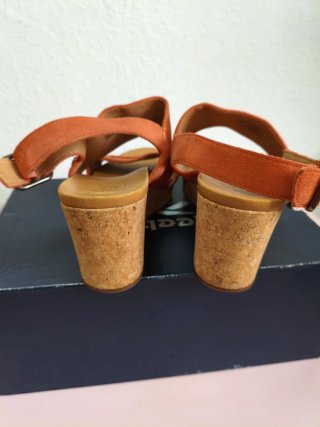 Sandalias UGG Naranja Talla 40