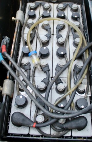 Transpaleta Linde Eléctrica Plataforma operario