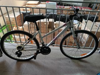 Bicicleta Decathlon Rockrider Blanca