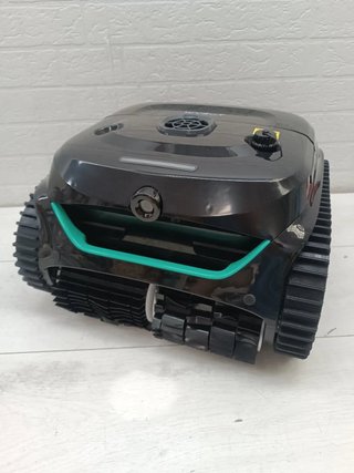 Robot Limpiafondos Piscina Wybot C2