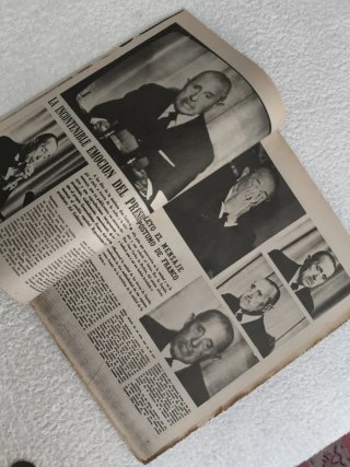 ABC PERIODICO MUERTE FRANCO 1975 MEDALLA ALZAMIENT