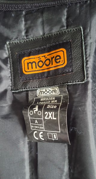 Chaqueta de piel moto