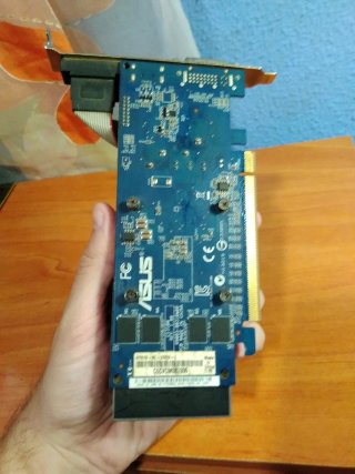 Tarjeta Gráfica ASUS Nvidia HDMI 2GB