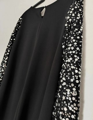 Vestido negro lentejuelas manga larga