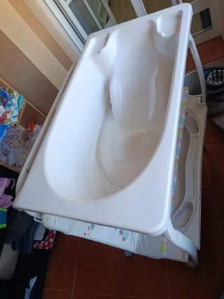 Bañera y Cambiador Plegable Bebé