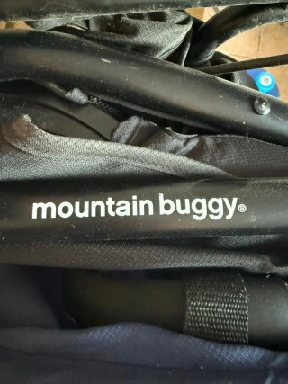 Carrito Mountain Buggy Azul