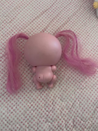 Casimerito rosa con pelo largo