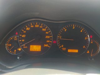Toyota Avensis 2003