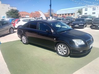 Toyota Avensis 2003