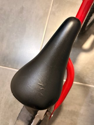 Bici senza pedali rossa Chicco