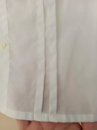 Camisa huertana con puntilla y lazo. Talla 10.