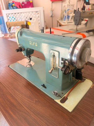 Mueble Singer Máquina Coser Marrón Oscuro