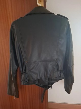 Cazadora Polipiel Zara Negra