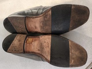 Mocasines Lotusse con hebilla dorada piel