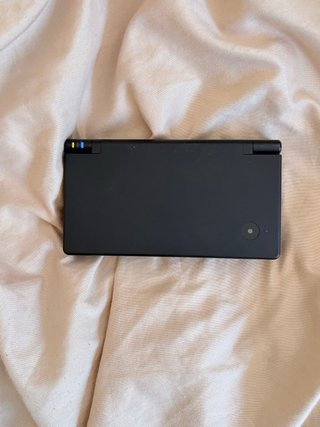 Nintendo DSi Negra + Juegos