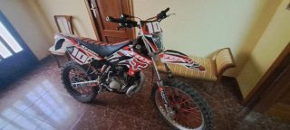Beta RRT Enduro Moto se vende acepto cambio
