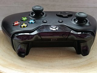 Controller Xbox one originale + cavo.