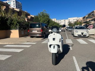Vespa GTS 300 en perfectisimo estado