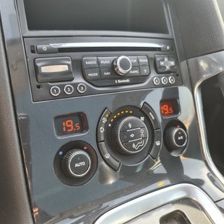 Peugeot 3008 1.6 BlueHDI AUTOMÁTICO