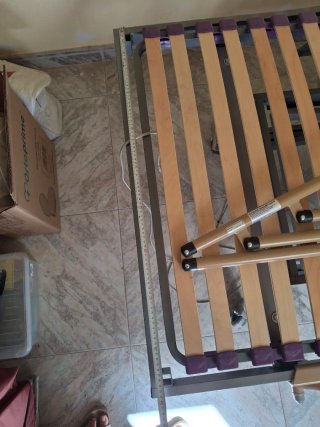 Se vende cama articulada hospitalaria y elevable.