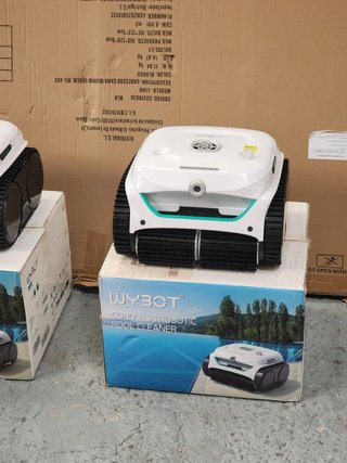WYBOT C2 Vision AI Robot Limpiafondos piscina