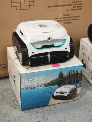 WYBOT C2 Vision AI Robot Limpiafondos piscina