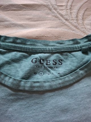 T-shirt Guess Los Angeles con paillettes