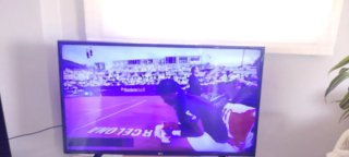 Televisor LG 43 Negro Funciona