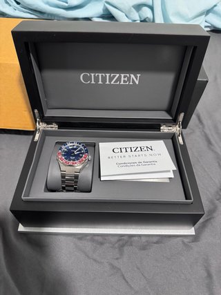 Reloj Citizen Serie 8